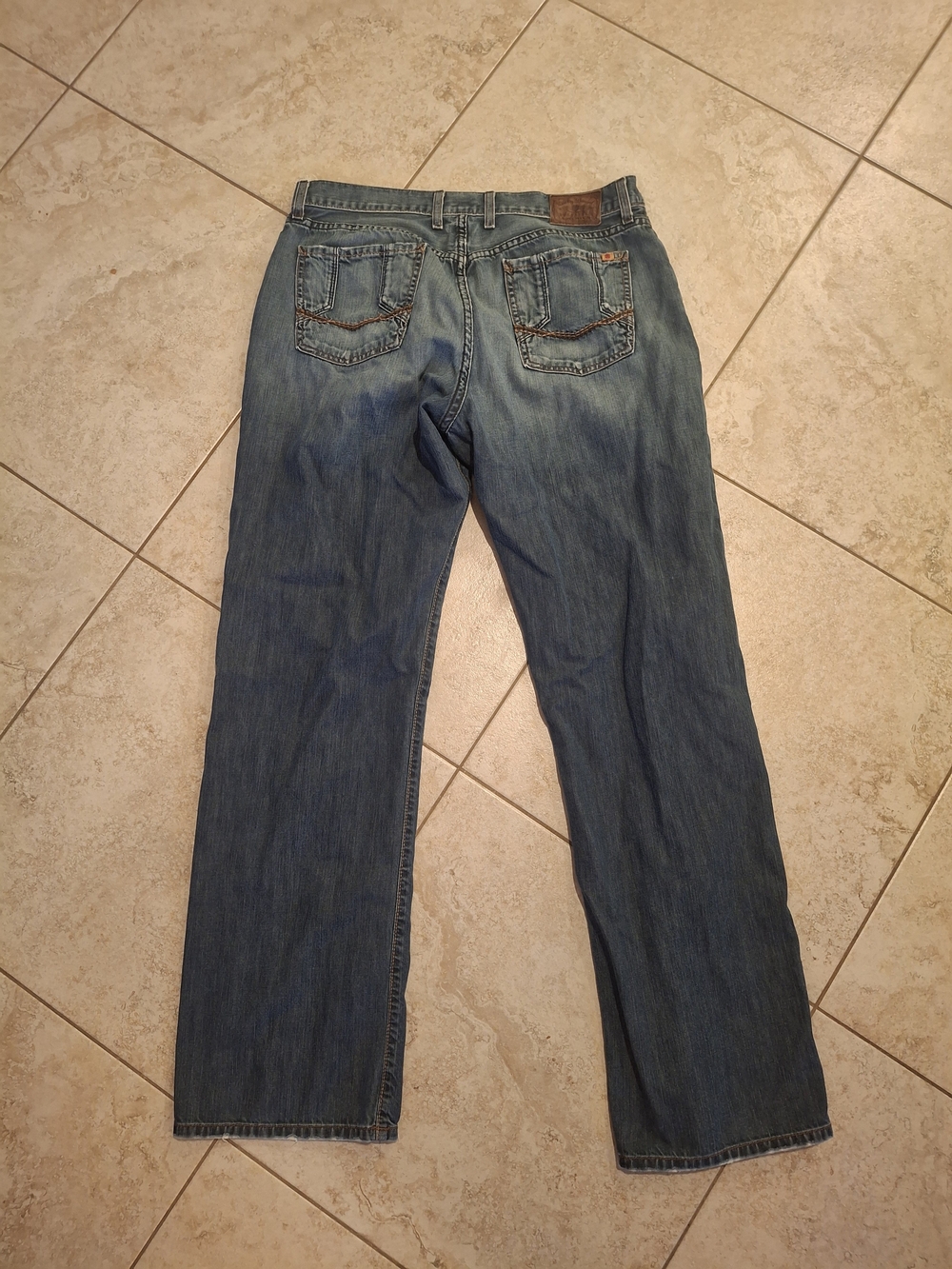 Vintage Lucky Brand Men's Relaxed Blue Denim Jeans